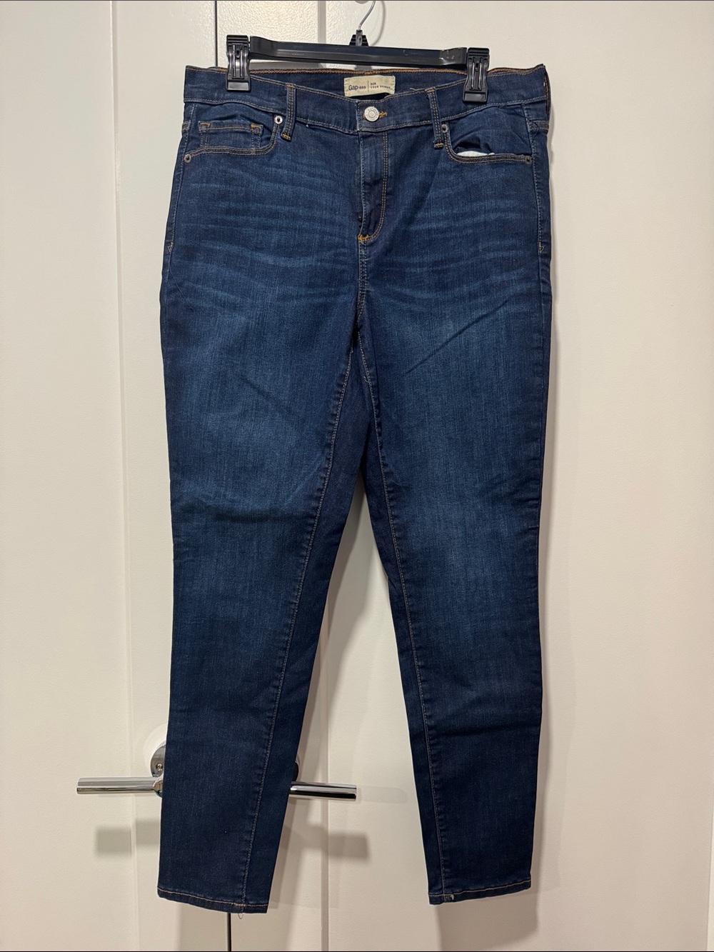 GAP Women’s Indigo Skinny Jeans